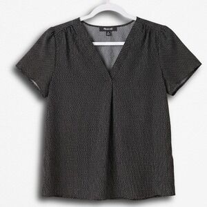 Hillary Radley Black Polka Dot V-Neck Pleated Short Sleeve Blouse Large